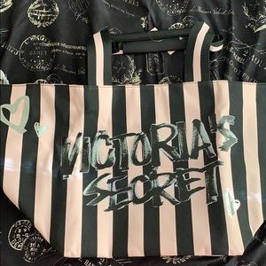 BNWT Victoria Secret Tote